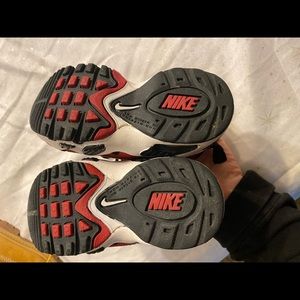 Nike red, black And white